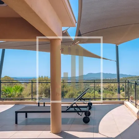 Maison D'exception Avec Vue Sur La Rade De Toulon